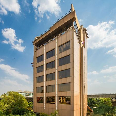 Hotel Peninsula Redpine Bombay Esterno foto